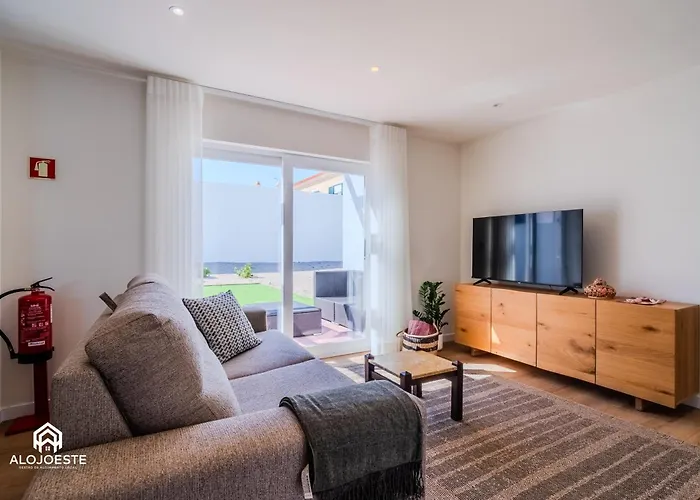 Nyaraló Mario's House - Cozy House Near *