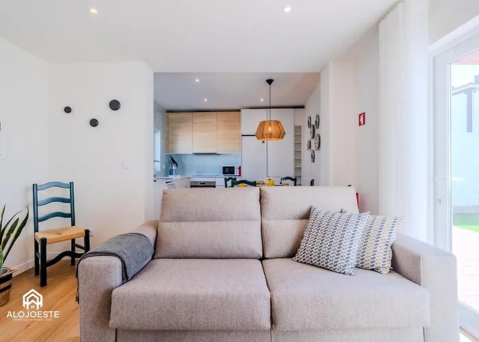 Nyaraló Mario's House - Cozy House Near