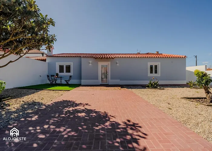 Mario's House - Cozy House Near Casa de Férias *